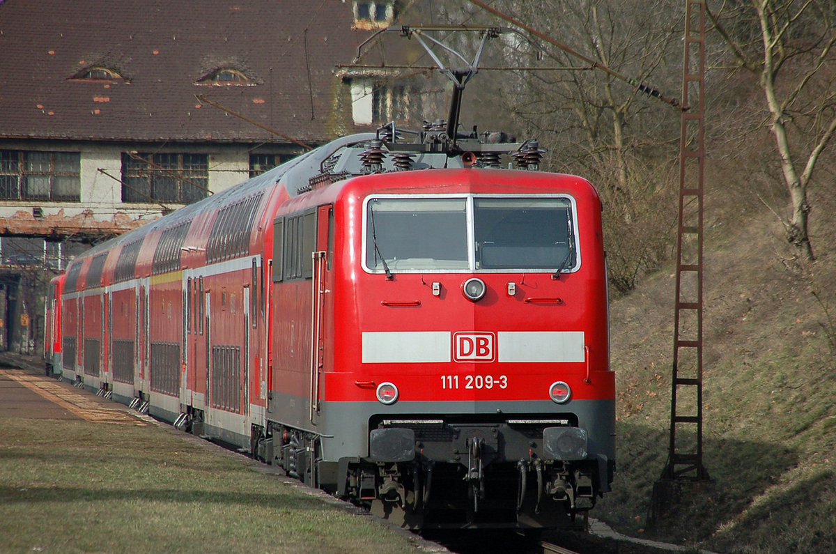 111 209-3, Darmstadt Süd 08 March 2015