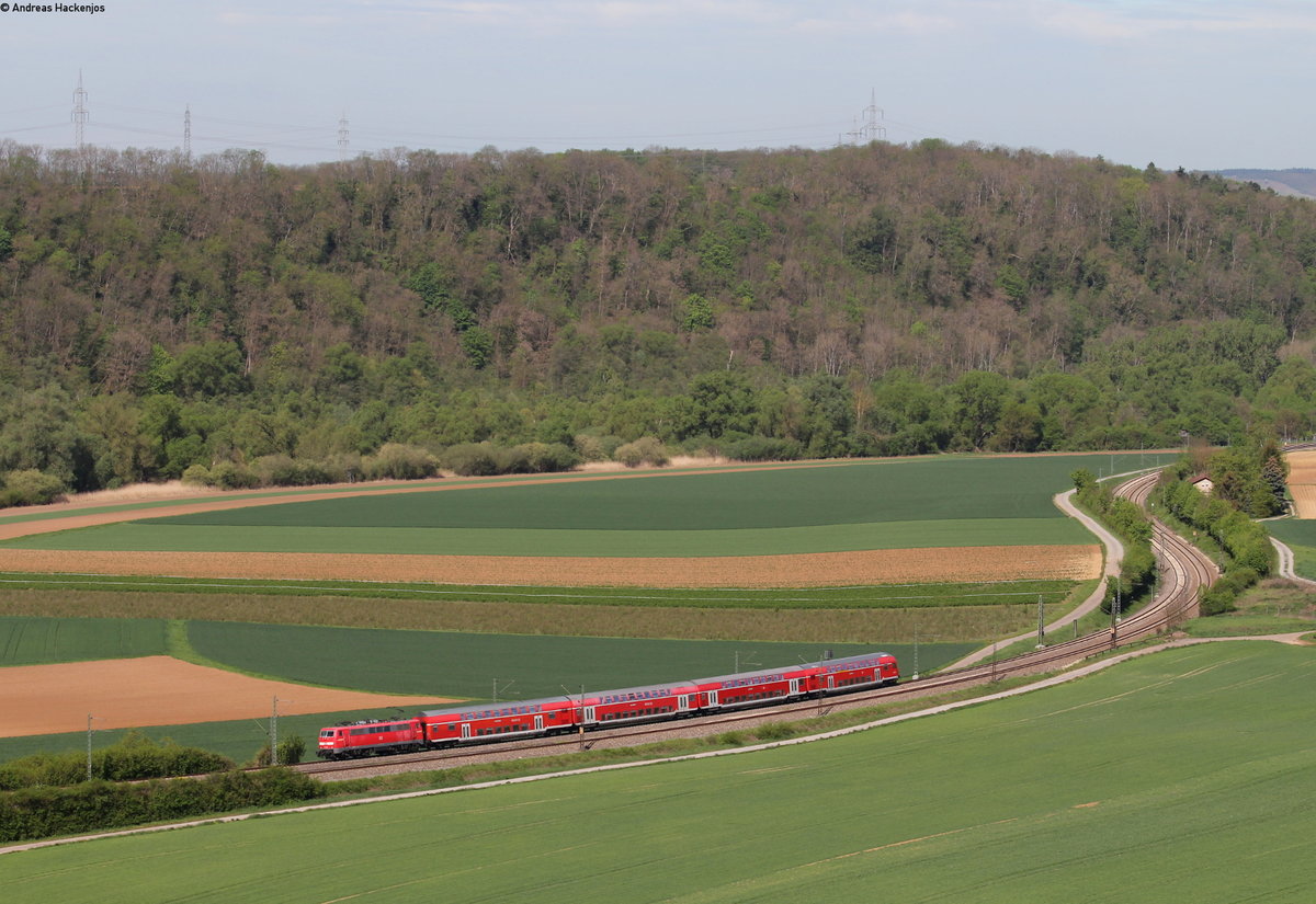 111 212-7 mit dem RE 19055 (Lauda-Stuttgart Hbf) bei Kirchheim 25.4.19