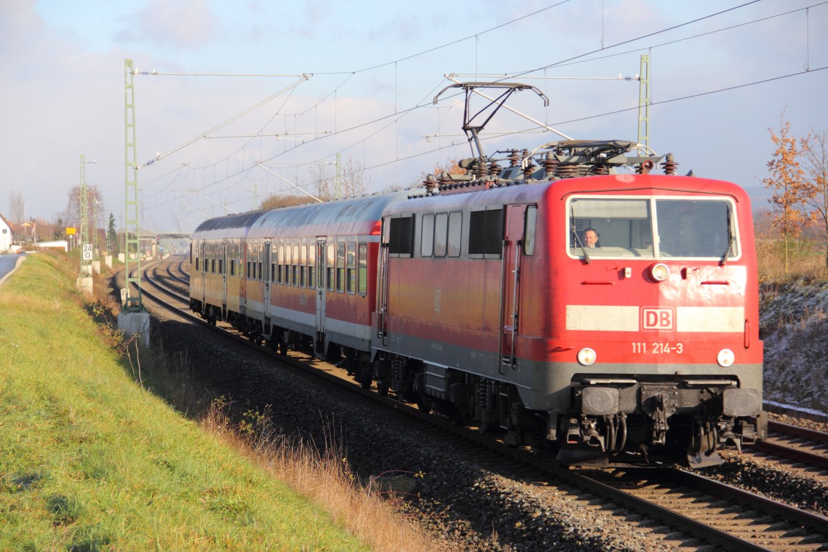 111 214-3 DB Regio bei Staffelstein am 26.11.2013.
