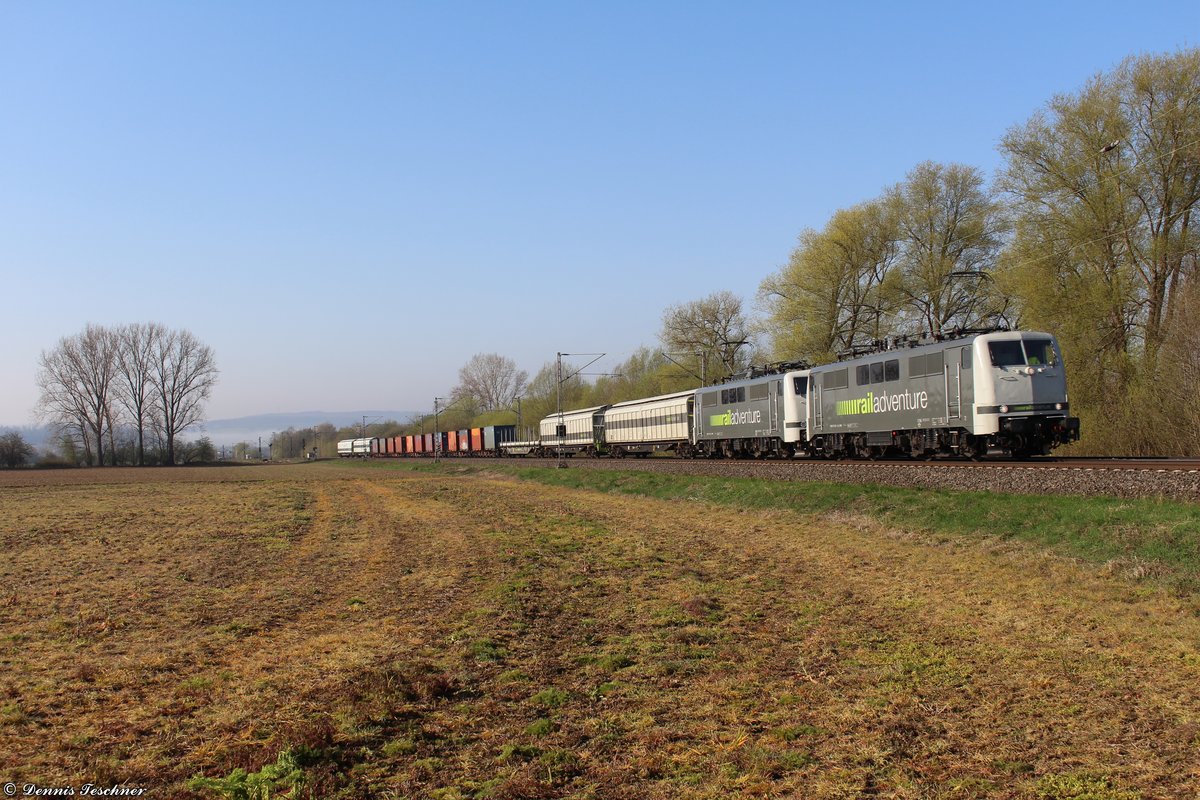 111 222 + 111 215 Railadventure mit Kuppel- und Bremswagen auf dem Weg nach Braunschweig fotografiert bei Klein Schneen am 21.04.2021