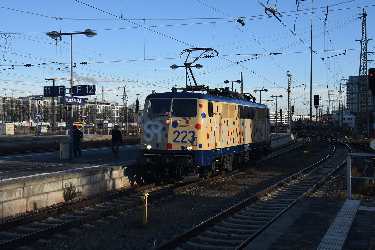 111 223 am 07.01.23 in München Ost