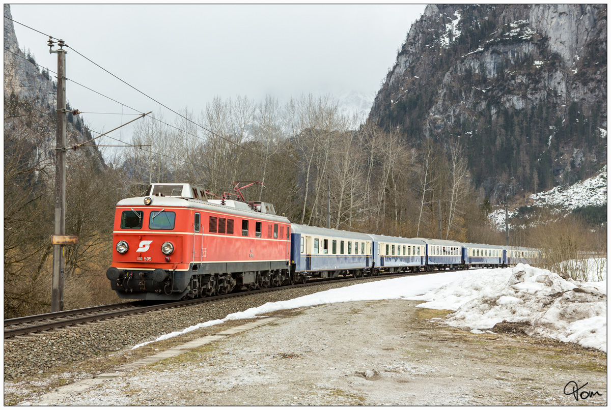 1110.505 rollt mit dem SE 14290 (Mistelbach -Wien-  Admont) durch die ehemalige Haltestelle Gesäuseeingang. 17_03_2018