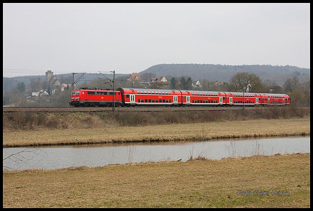 111185 war am 22.032015 bei Pappenheim Richtung Treuchtlingen unterwegs.