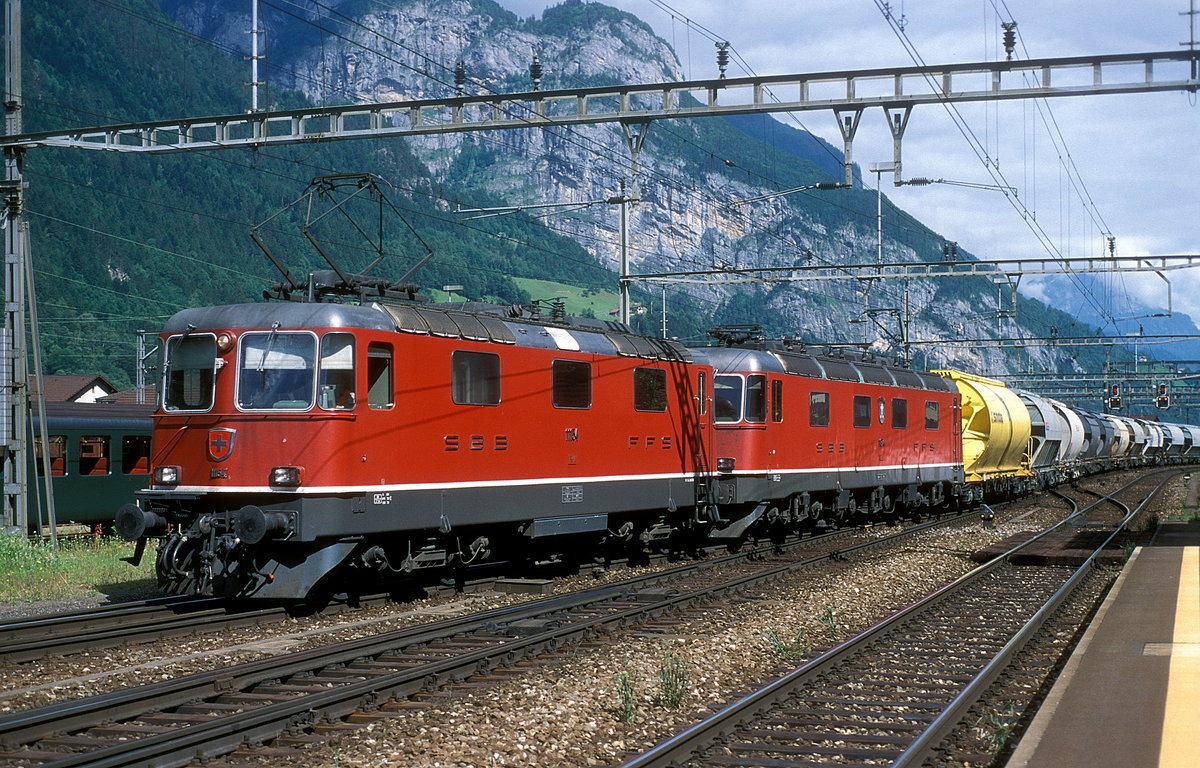 11155 + 11674  Erstfeld  09.06.99