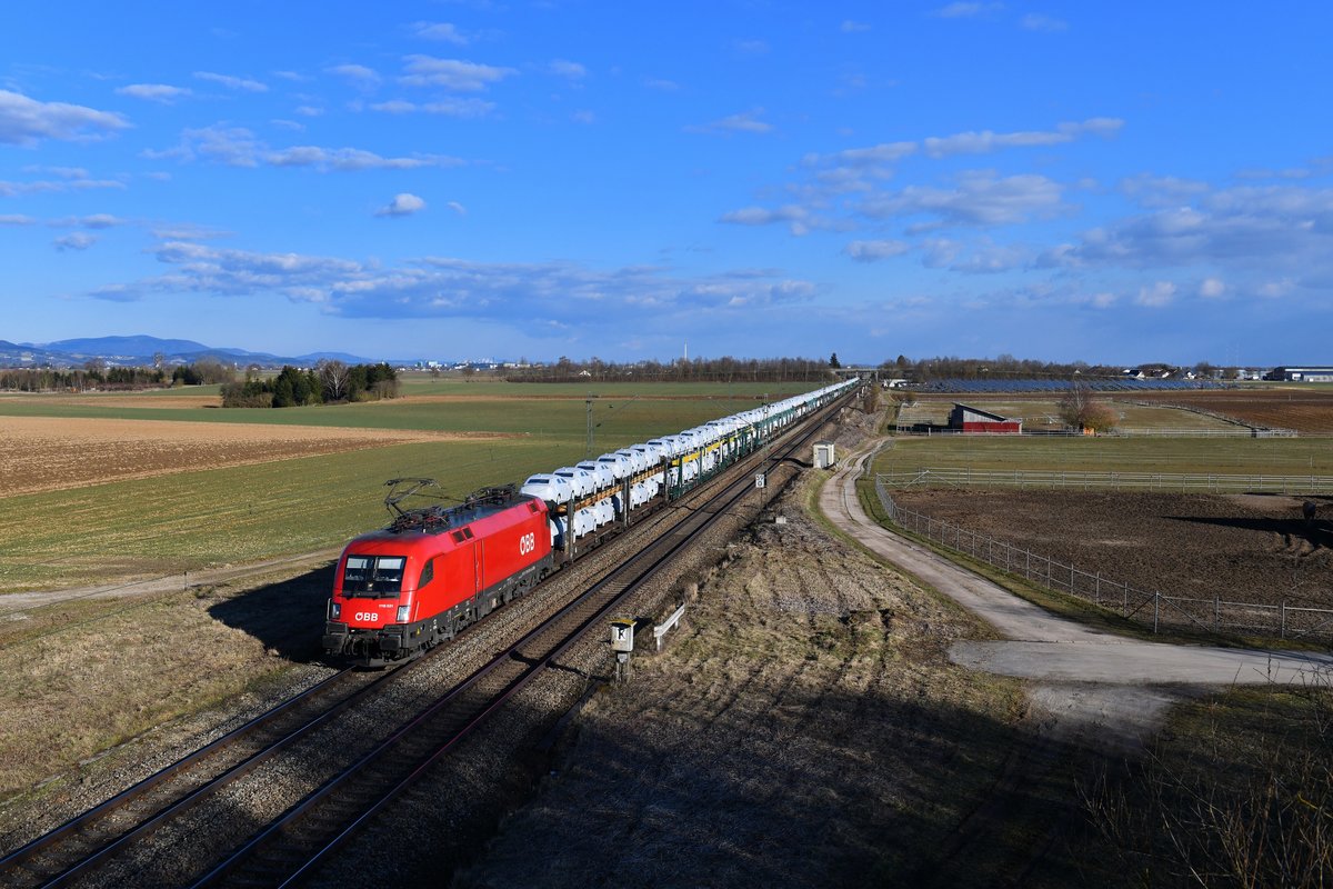 1116 031 mit DGS 47162 am 21.03.2018 bei Stephansposching. 