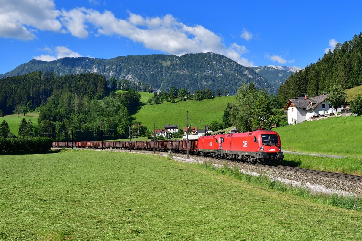 1116 065 + 1116 xxx mit einem Erzzug am 05.07.2020 bei Windischgarsten.