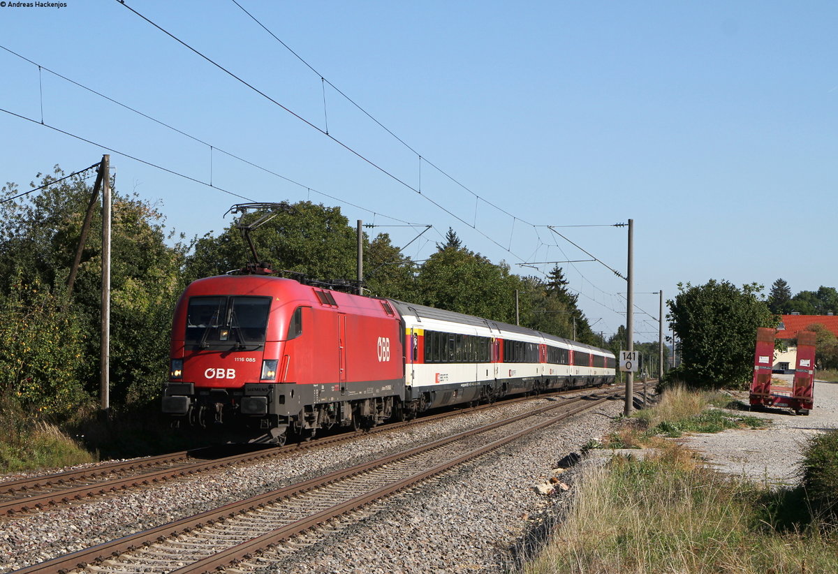 1116 085 mit dem IC 186/RE 50186 (Zürich HB/Singen(Htw)-Stuttgart Hbf) bei Mühlhausen 21.9.19