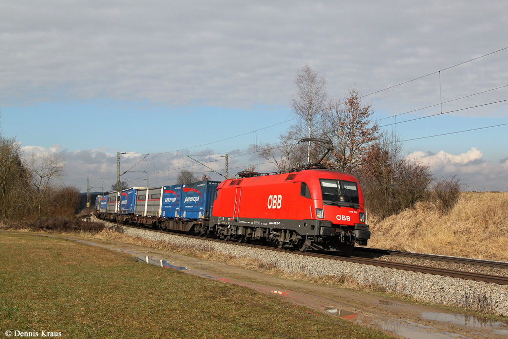 1116 115 mit einem KLV Zug am 20.02.2014 bei Ostermünchen.