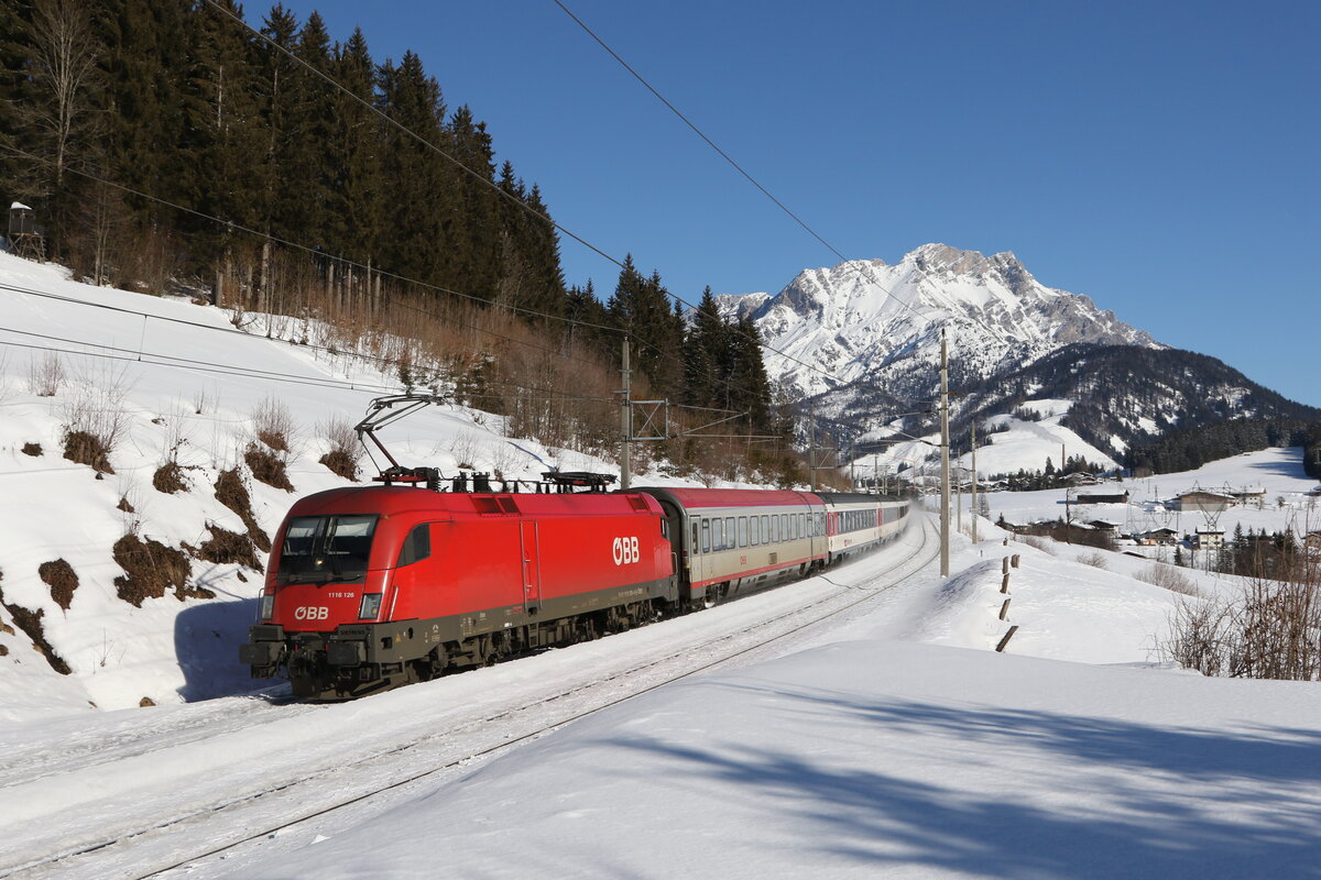 1116 126 mit einem  EC  am 12. Februar 2022 kurz nach Hochfilzen in Tirol.