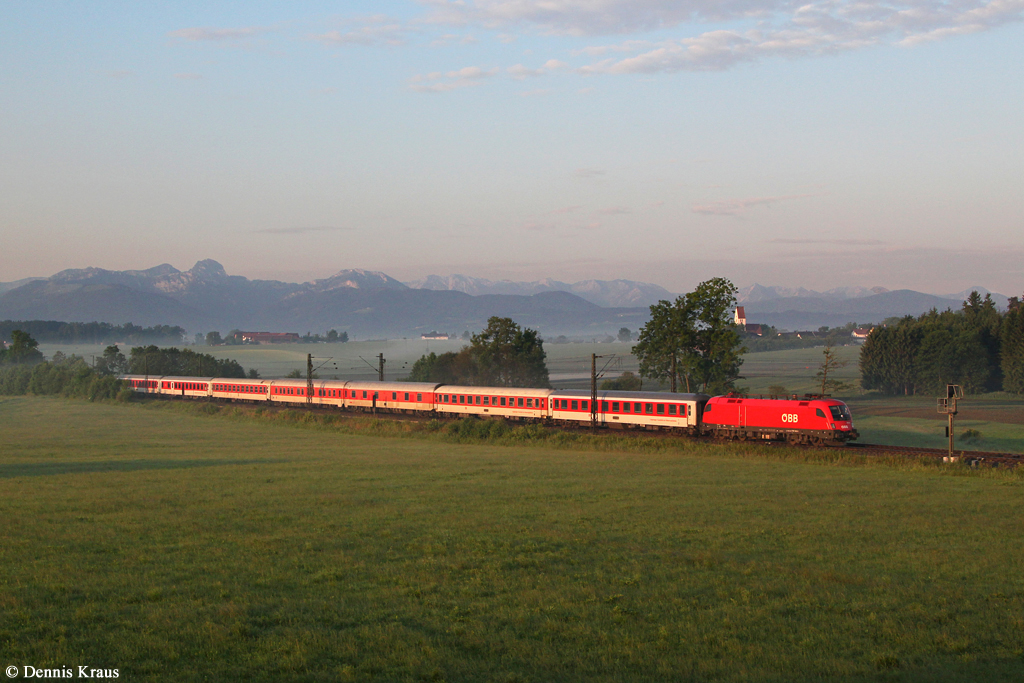 1116 142 mit CNL 40462 am 04.06.2014 in Haus bei Ostermünchen.