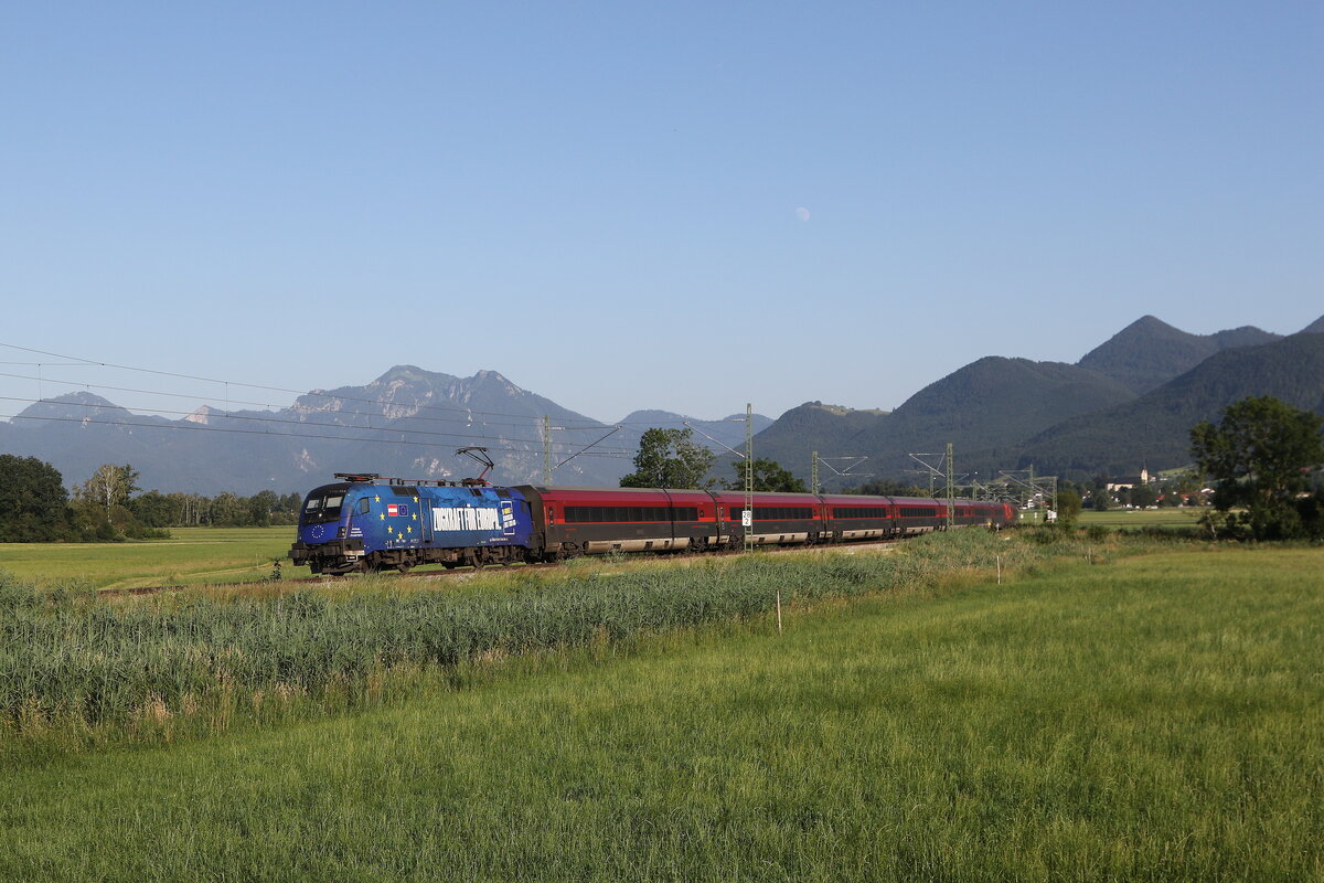1116 154  Zugkraft f�r Europa  aus Salzburg kommend am 25. Juni 2026 bei Bernau am Chiemsee.