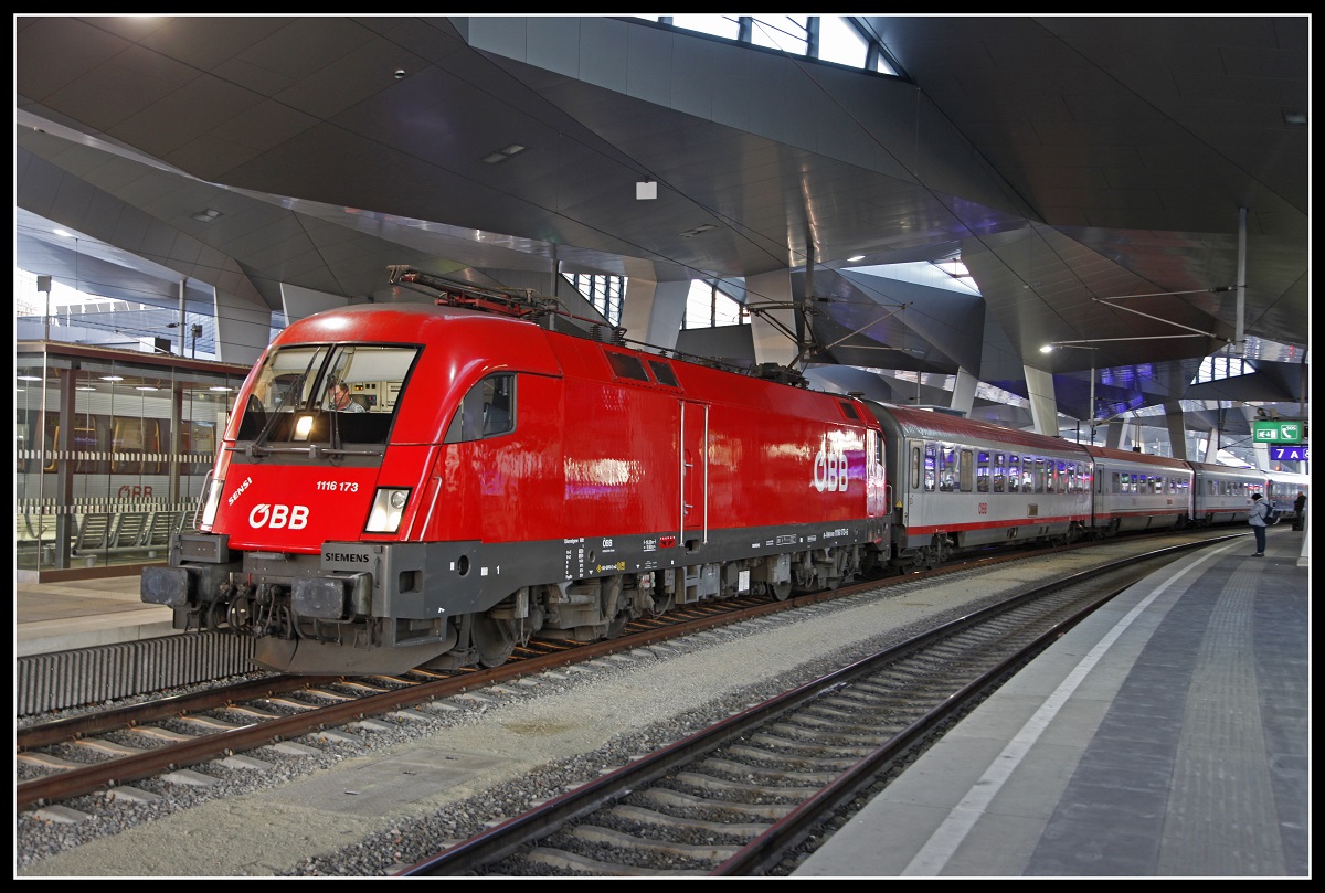 1116 173 mit IC in Wien Hbf. am 5.12.2018