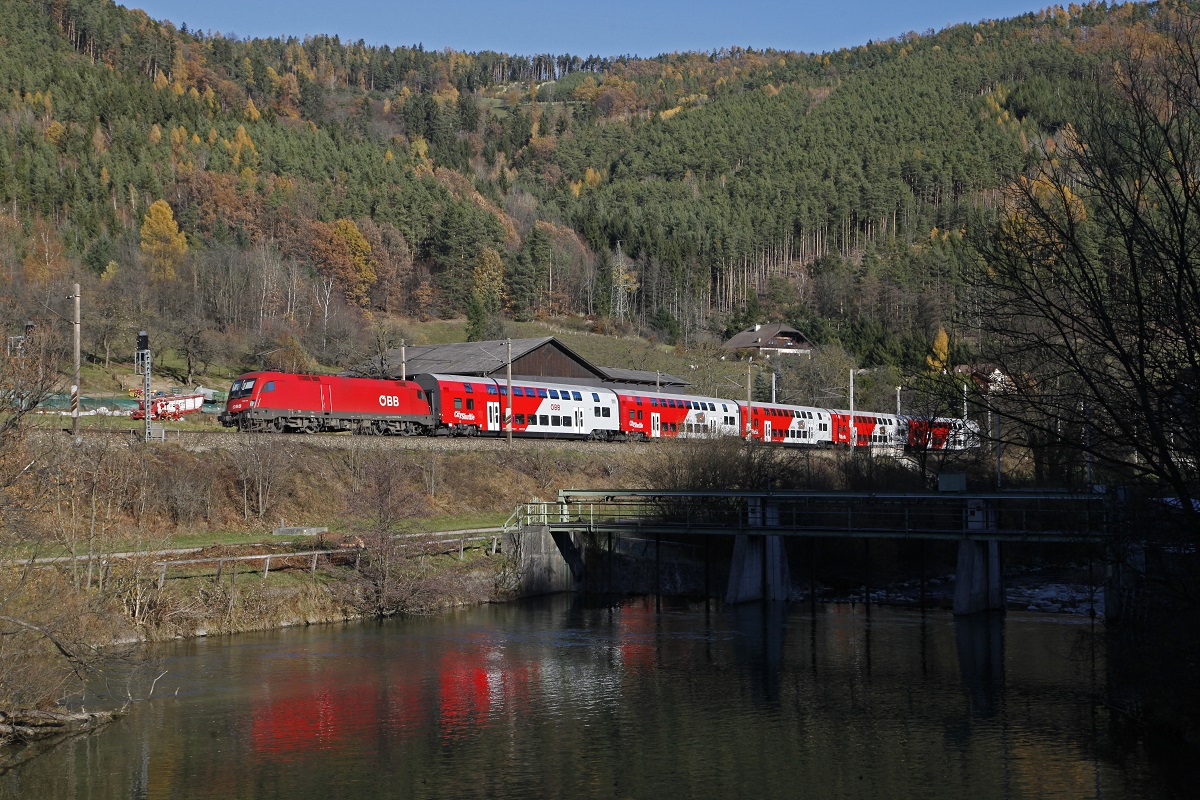 1116 178 mit Rex bei Schlöglmühl am 15.11.2017.