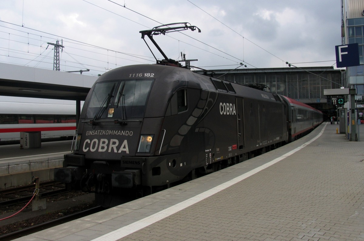 1116 182 in München Hbf am 29.7.2014