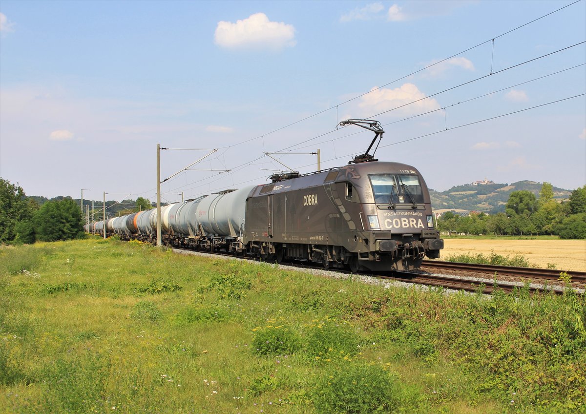 1116 182 ÖBB fuhr am 09.08.20 mit Kessel einem Kesselzug von Großkorbetha nach Innsbruck durch Großeutersdorf.