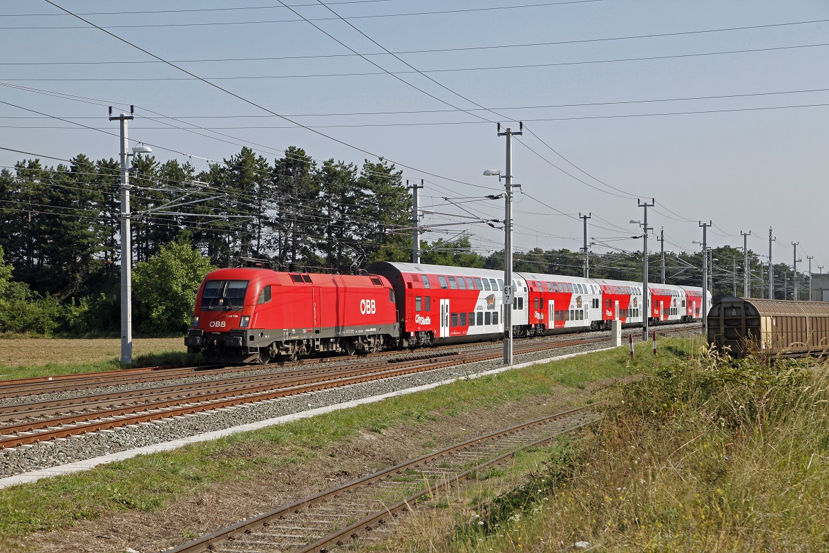 1116 198 mit REX bei Neunkirchen am 8.09.2016.