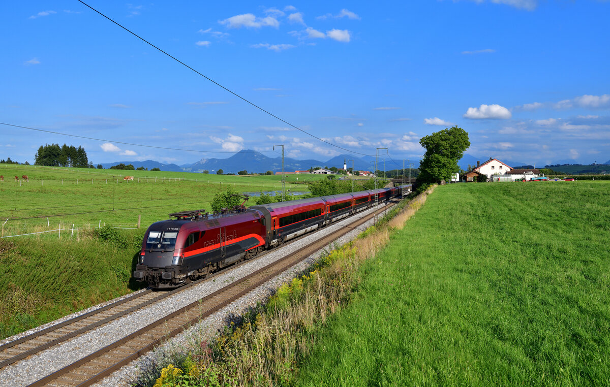 1116 201 mit RJ 168 am 19.08.2021 bei Hörafing.