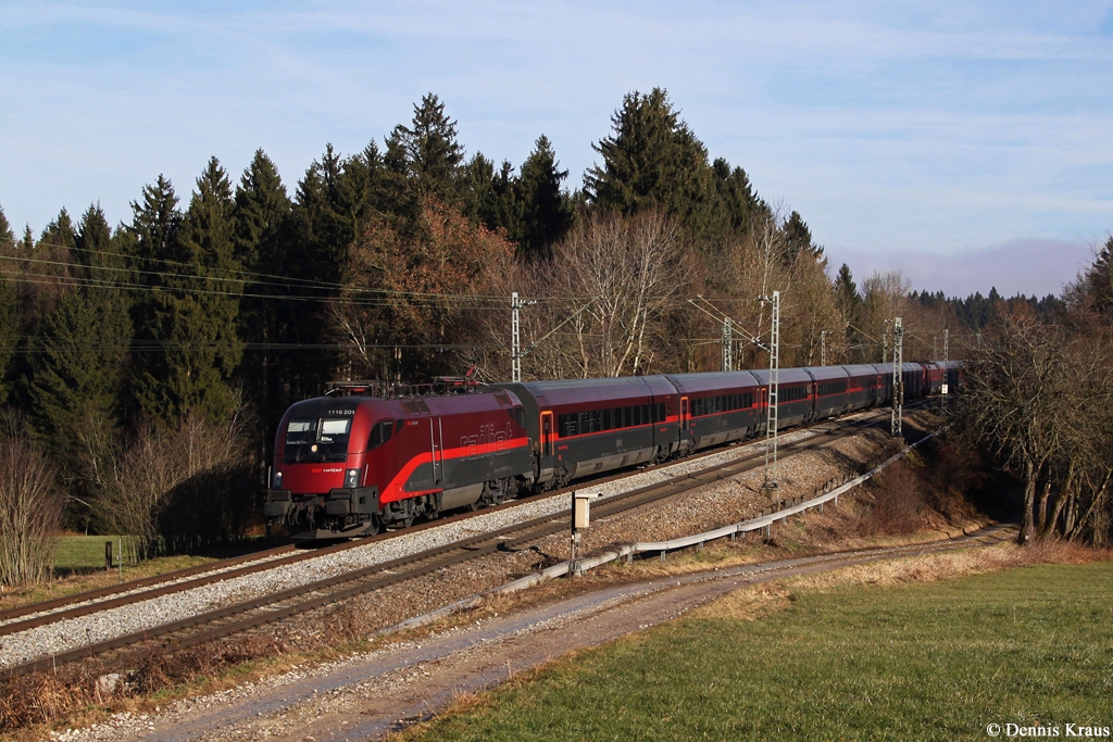 1116 201 mit Rj 562 am 21.12.2013 zwischen Bergen und Übersee.