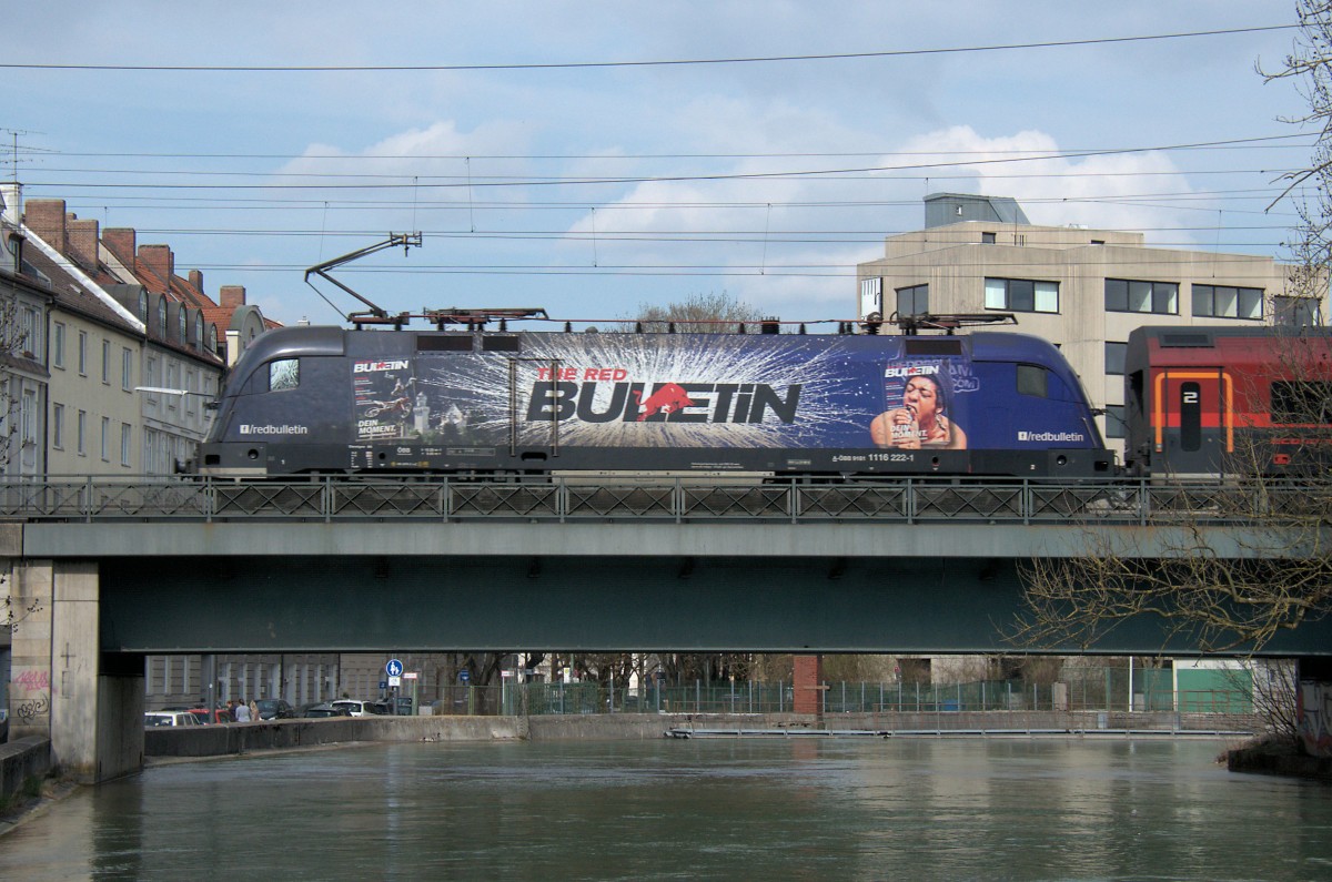 1116 222 `Red Bull´ am 11.04.15 am großen Stadtbach in München