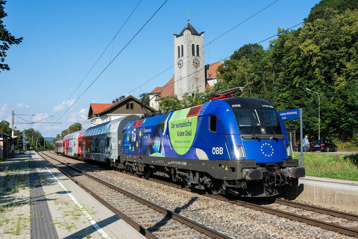 1116 276  25 Jahre Österreich in der EU , mit dem REX 2120 in Greifenstein-Altenberg am 16.08.2020.