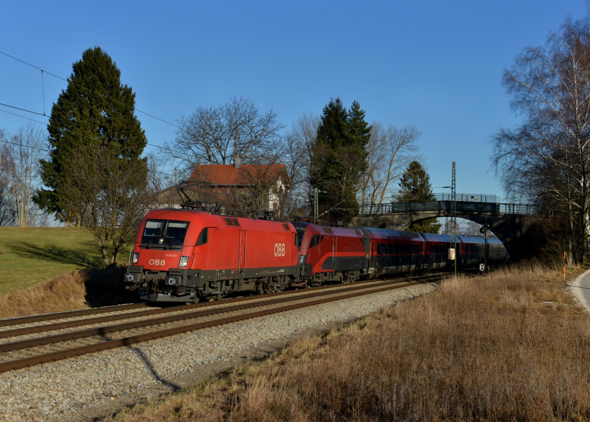 1116 277 + 1116 227 mit RJ 564 nach Innsbruck am 30.12.2013 bei �bersee.