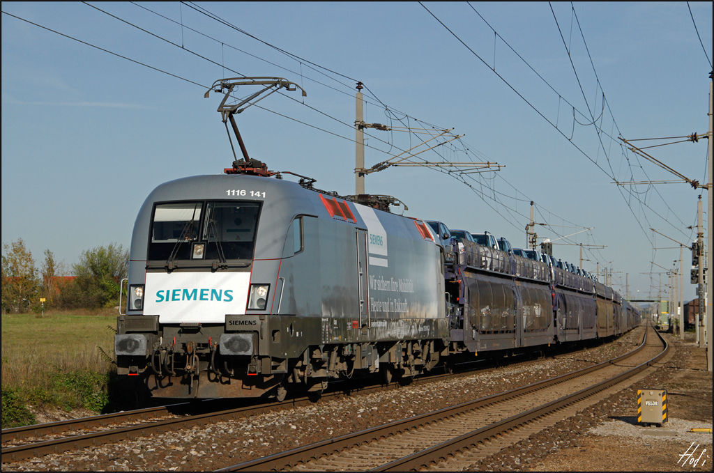 1116.141 mit GEFCO GAG 48109 nach Tarvisio Boscoverde am 19.10.14 in der Hst. Wr.Neustadt Civitas Nova.