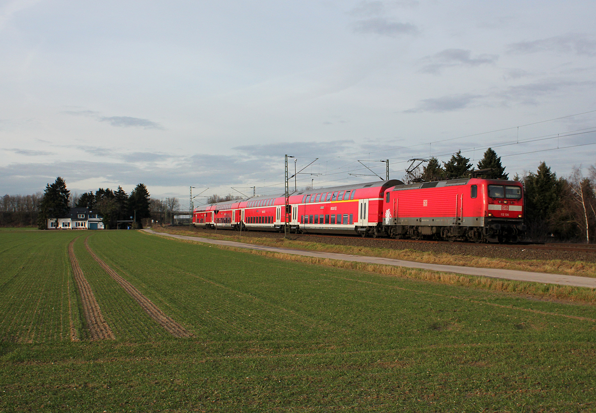 112 136 am RE7 bei Meerbusch-Osterath am 31.12.2013