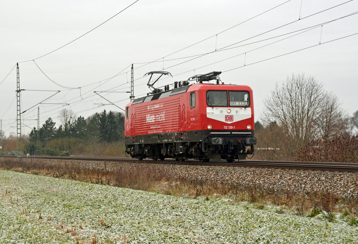 112 139 von DB Gebrauchtzug rollte am 29.01.23 im Dienste der WFL durch Gräfenhainichen Richtung Wittenberg.