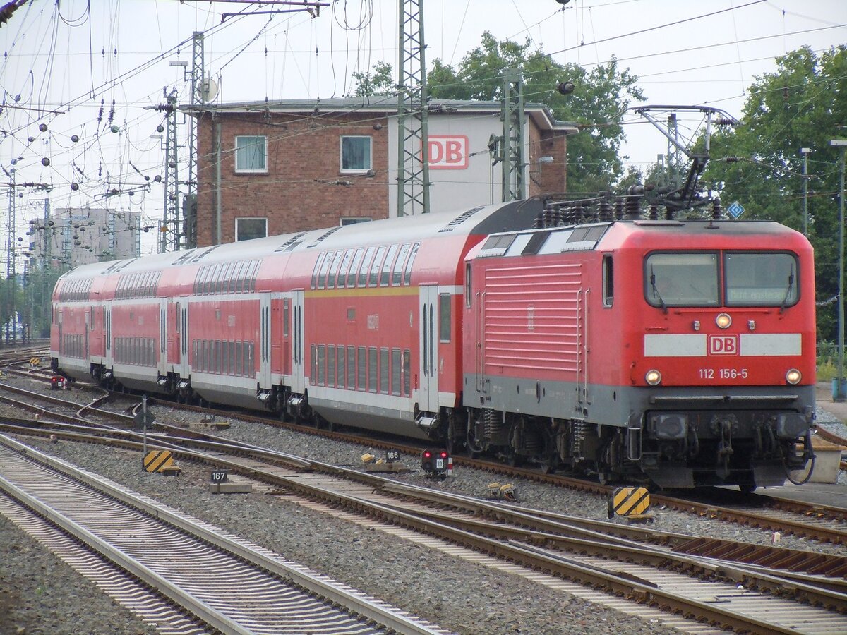 112 156 mit Dosto-Garnitur auf Rangierfahrt in Münster, Aug. 2011