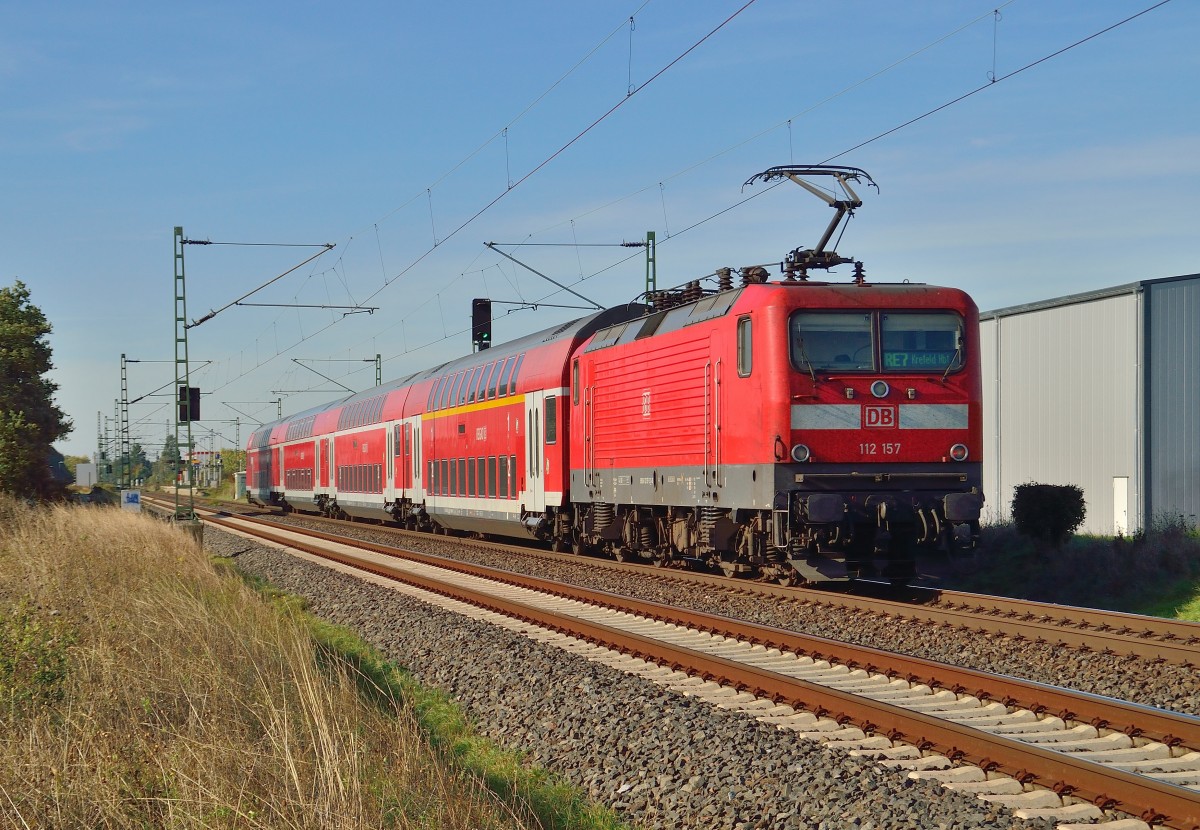 112 157 mit RE7 bei Allerheiligen nach Krefeld fahrend. 3.10.2013