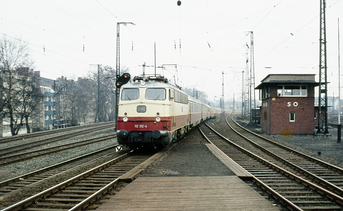 112 312 mit Rheingold  Köln
