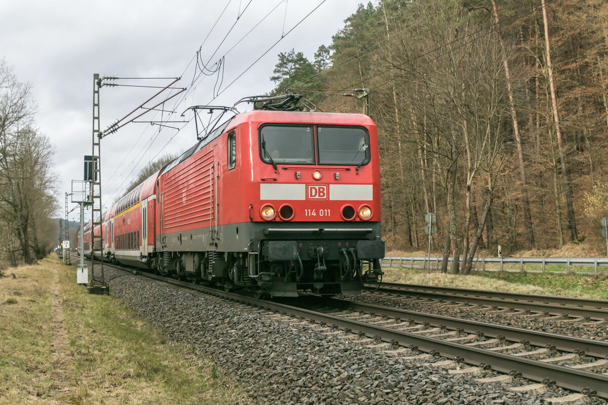 114 011-0 als RB 50 am 09.02.2022 in Richtung Fulda im Haunetal zu sehen.