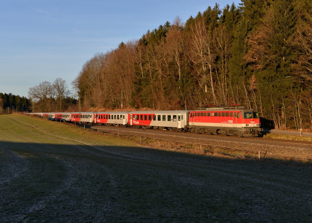 1142 640 mit einem Meridian-Ersatzzug am 24.12.2013 bei Hufschlag.