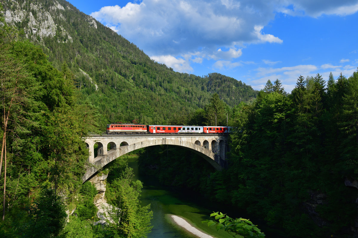 1142 644 mit einem REX am 21.07.2020 bei Steyrling.