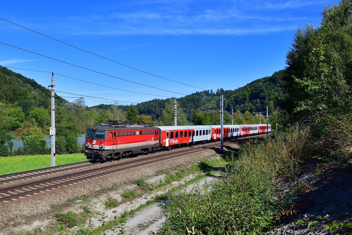1142 665 mit R 5917 am 18.09.2019 bei Wernstein am Inn.
