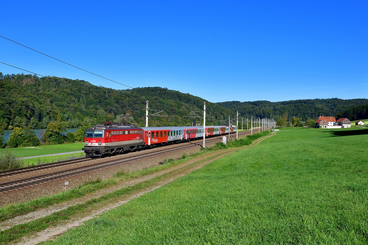 1142 683 mit einem REX am 18.09.2019 bei Wernstein am Inn.