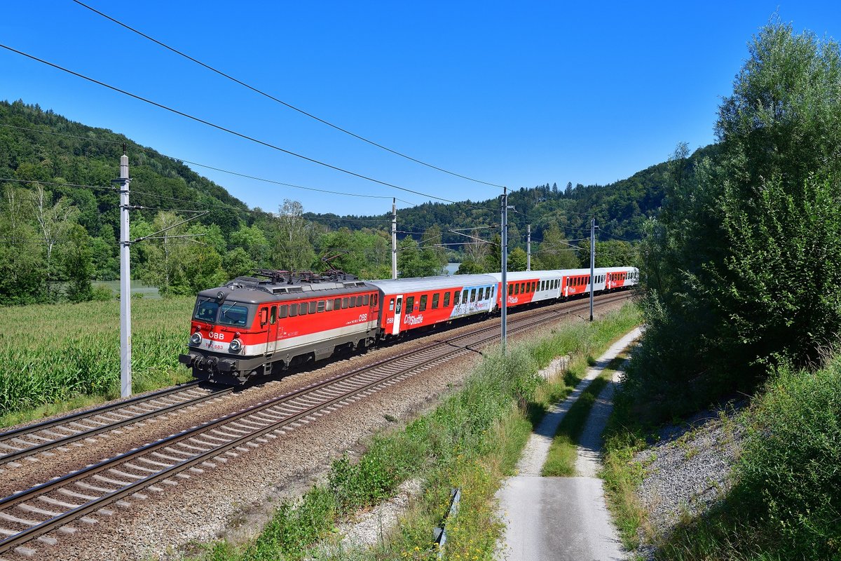 1142 683 mit einem REX am 12.08.2020 bei Wernstein am Inn.