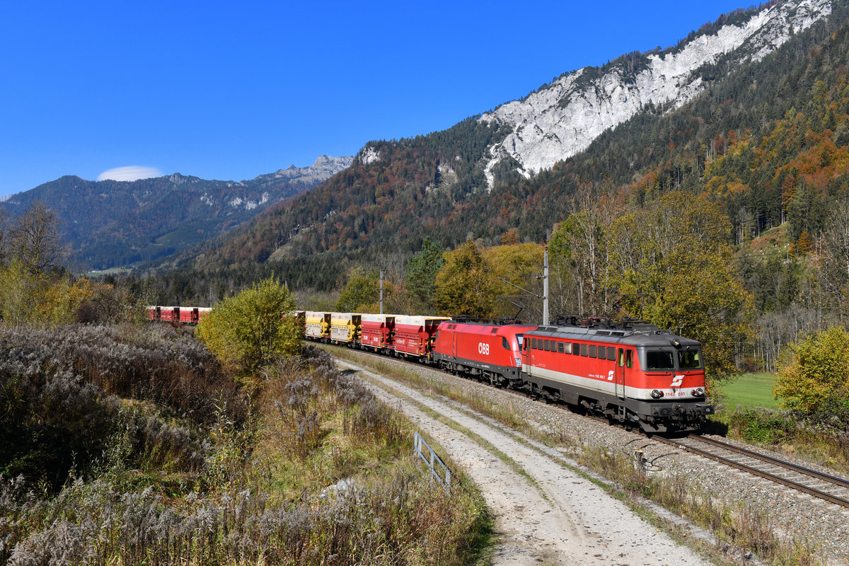 1142 685 + 1016 038 mit GAG 58665 am 14.10.2018 bei Gesäuse Eingang. 