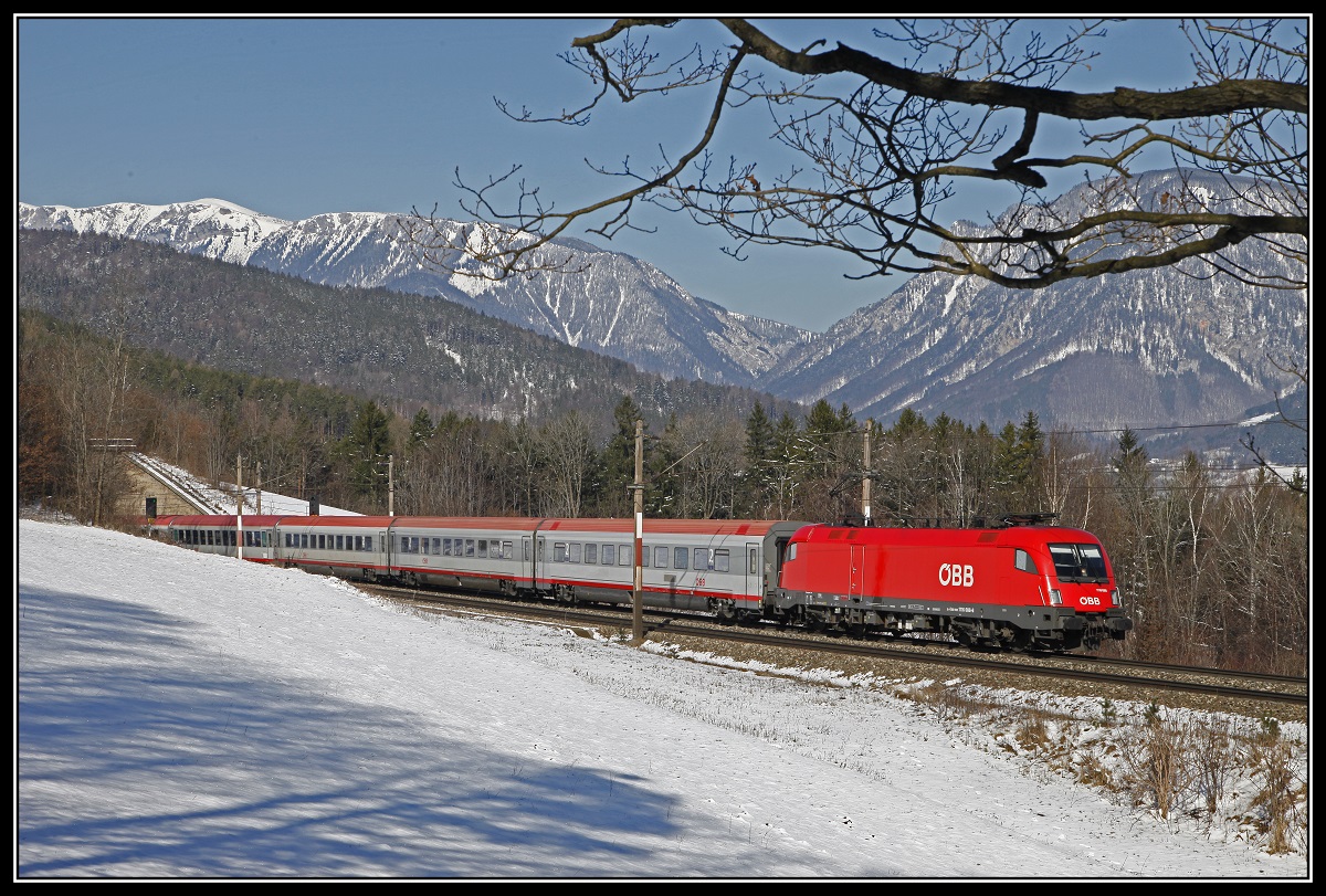 1144 088 mit IC533 zwischen Küb und Eichberg am 22.03.2018.