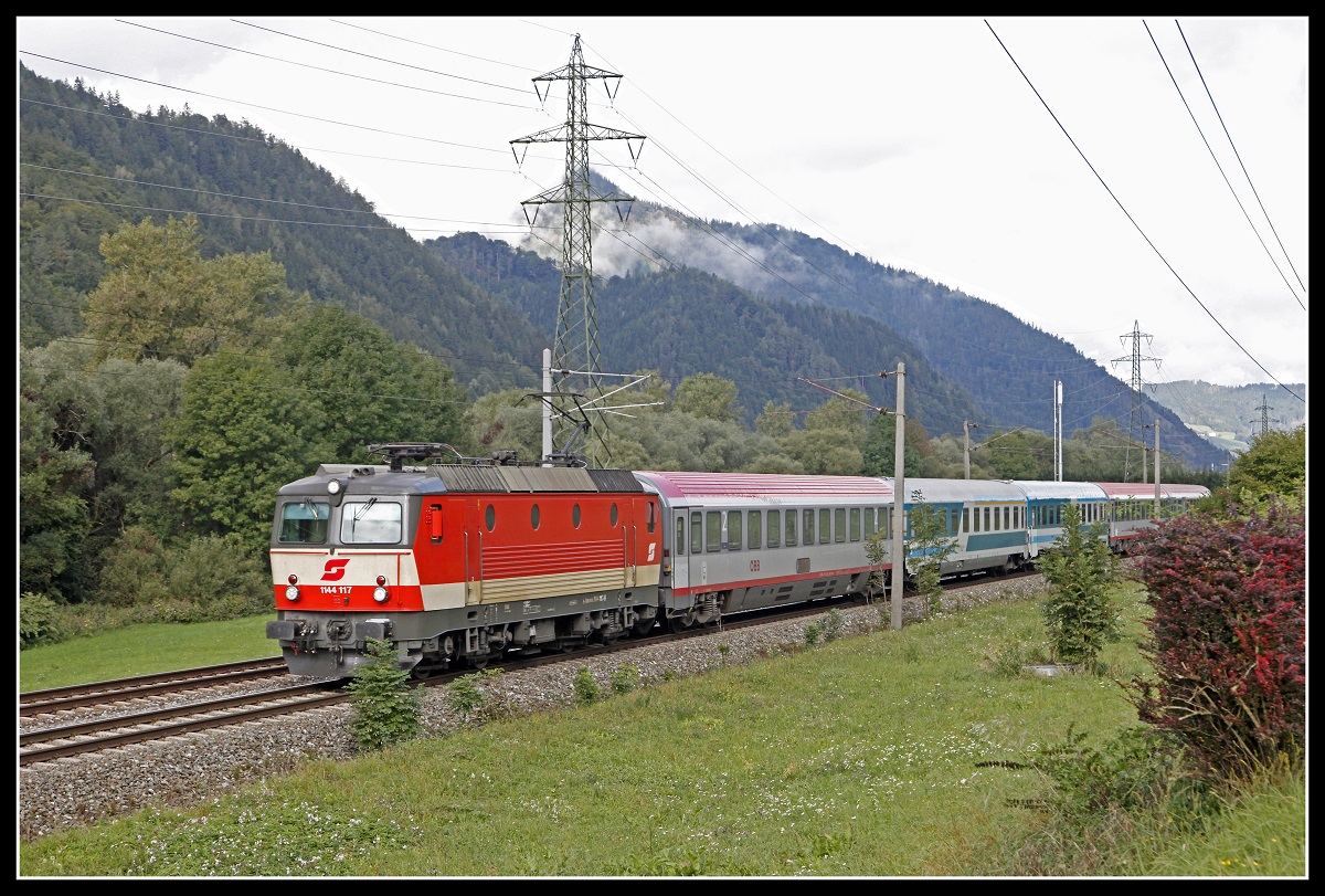 1144 117 mit EC151 bei Mixnitz am 26.09.2019.