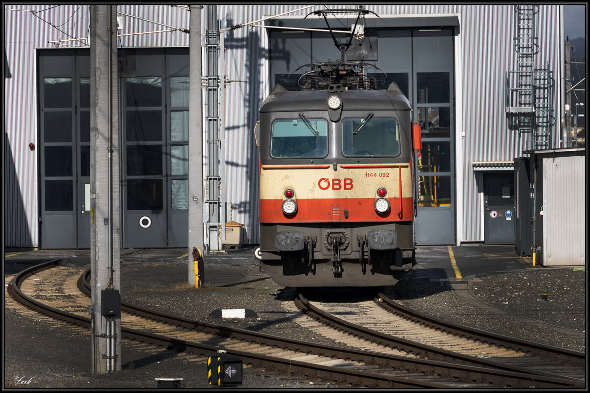 1144.092 in Graz Hauptbahnhof. Nördlich von Bahnsteig 8 wartet Sie auf weitere Dienste. 3.02.2023