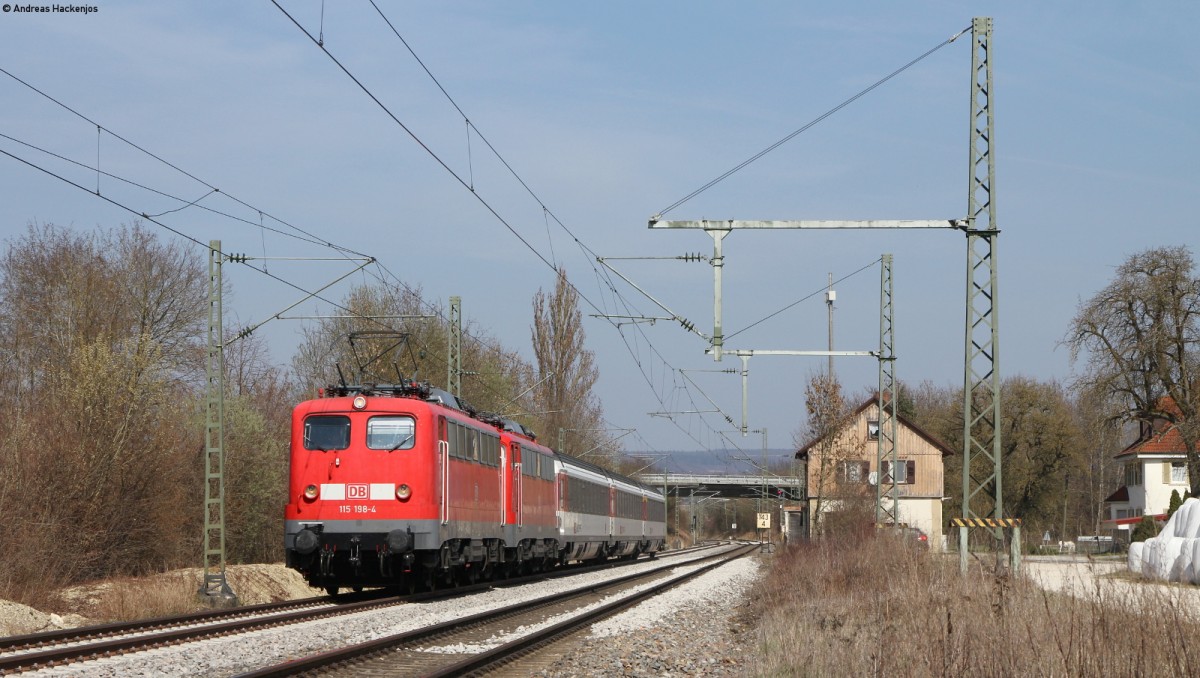115 198-4 und 115 293-3 (kalt) mit dem IC 183 (Stuttgart Hbf-Zürich HB) bei Singen 21.3.14. 115 198 wurde mit überführt um die defekte 181 205 zu holen bzw. deren IC zu bespannen