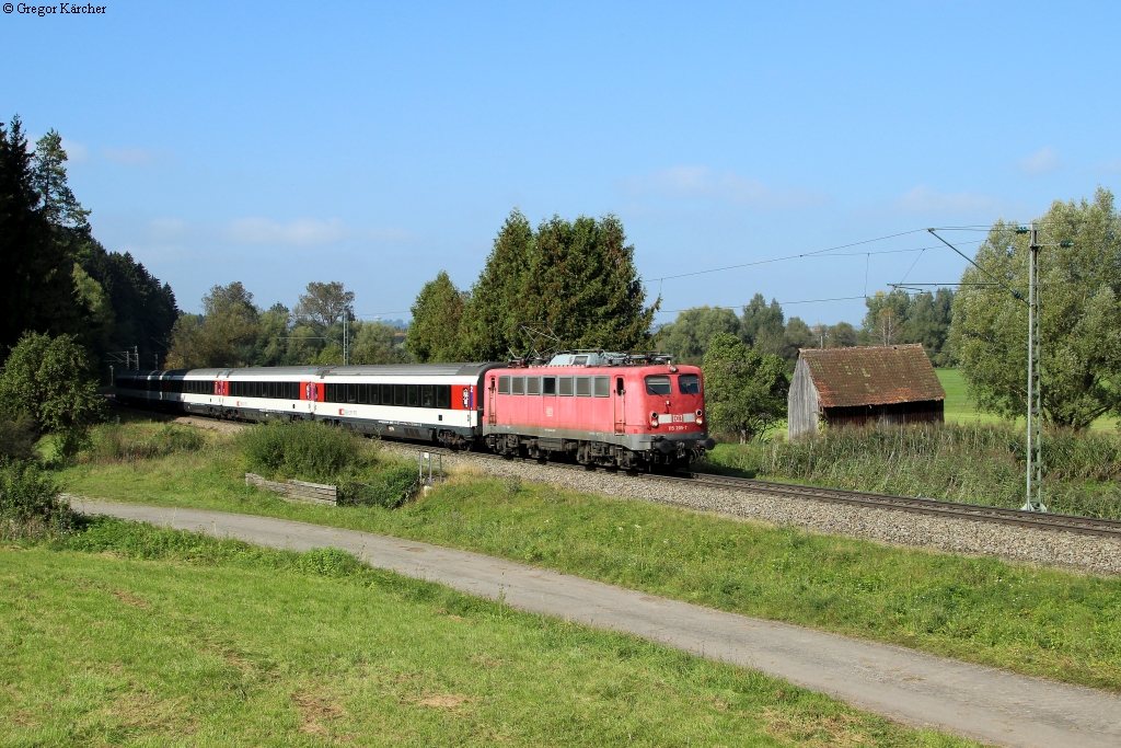 115 205 mit dem IC 185 Stuttgart-Zürich bei Rottweil-Neufra, 04.10.2014.