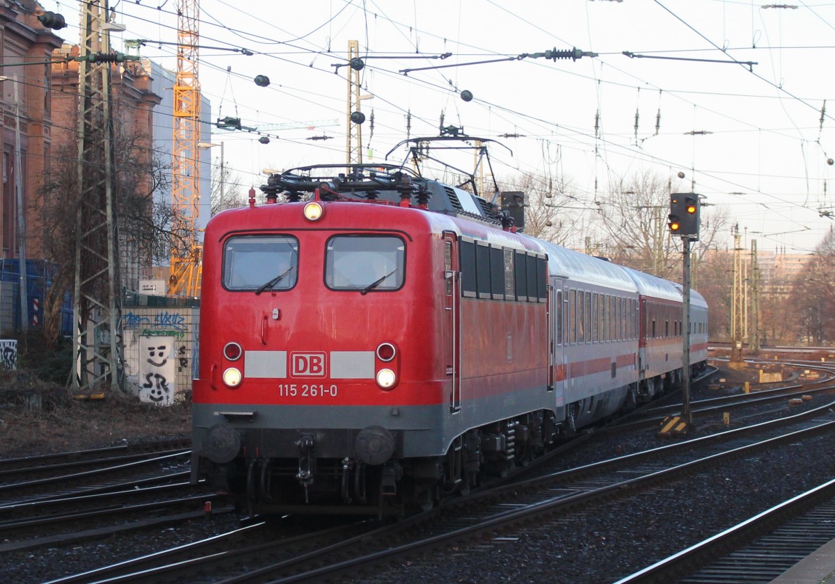 115 261 in Hamburg Hbf. am 17.01.15