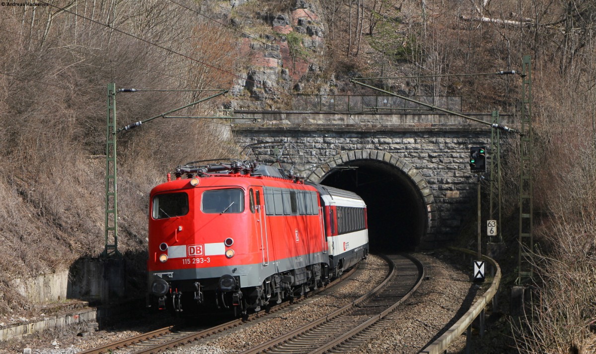 115 293-3 mit dem IC 185 (Stuttgart Hbf-Zürich HB) bei Mühlener Tunnel 14.3.14