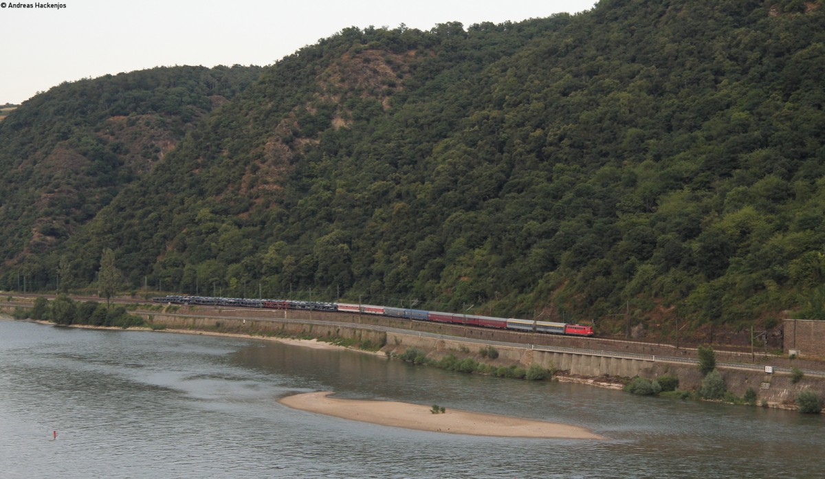 115 350-1 mit dem NF 13409 (s´Hertogenbosch (NL)-Livorno Central) gegenber von Oberwesel 2.8.13