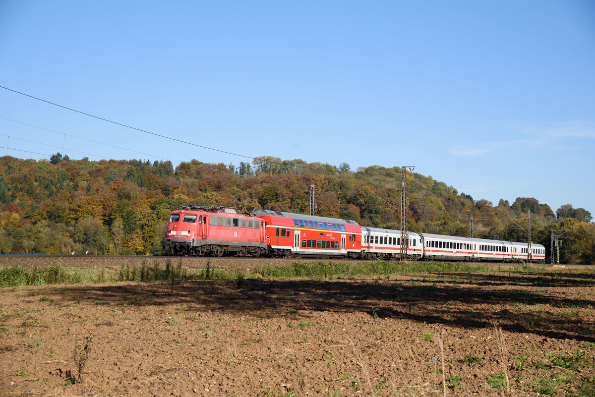 115 350 mit PBZ 2460 bei Ebersbach an der Fils am 17.10.2017.