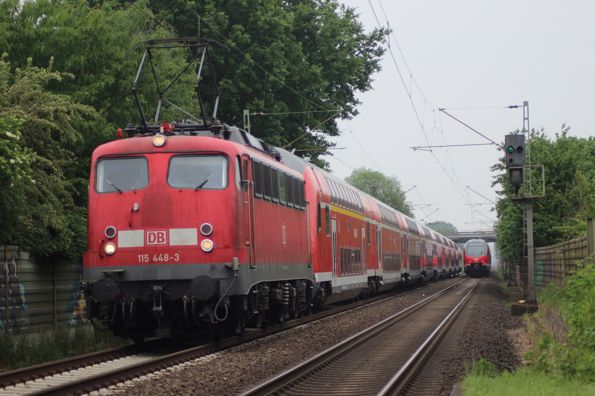 115 448-3 mit PbZ am 28.5.2016 in Sythen