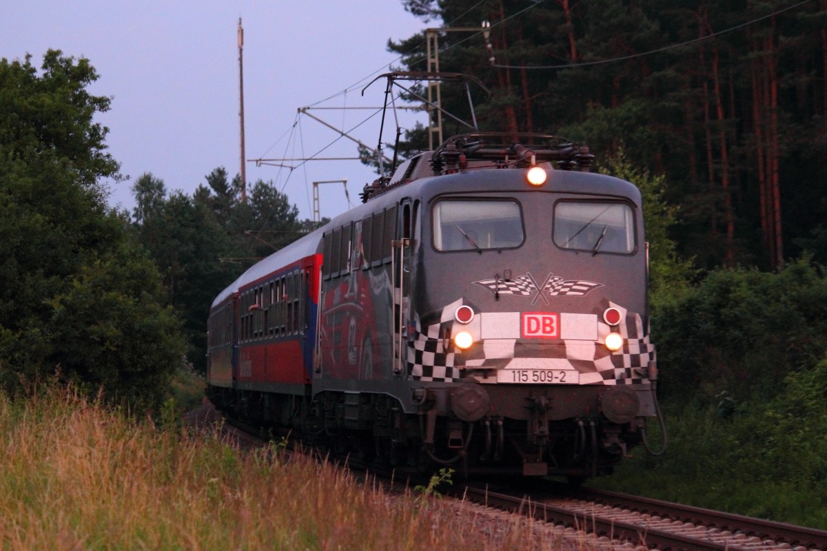 115 509-2 DB  80 Jahre Autozug  mit SDZ bei Ebersdorf am 04.07.2012.  