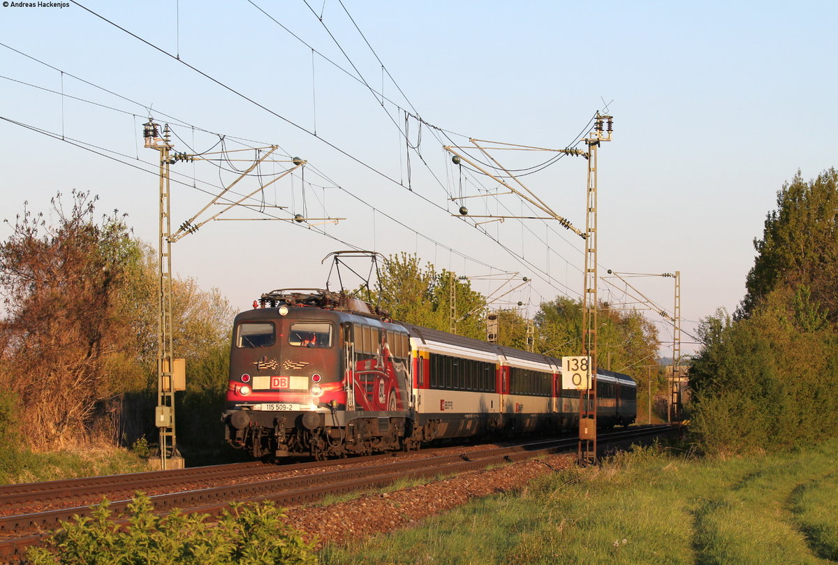 115 509  80 Jahre Autozug  mit dem IC 180 (Zürich HB-Stuttgart Hbf) bei Welschingen 29.4.17